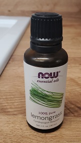 100% pure lemongrass essential oil