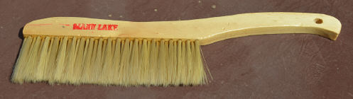 Bee Brush, Premium