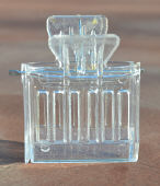 Queen catcher, plastic