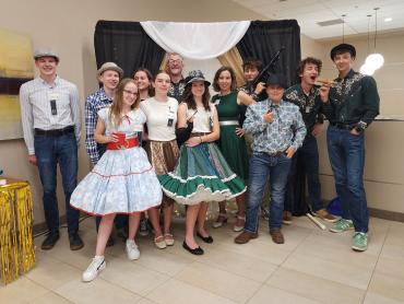 Pueblo Pepper Steppers