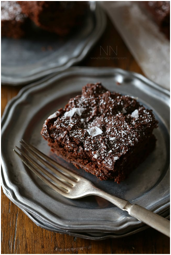 Swiss chocolate & walnut cake recipe | Sainsbury`s Magazine