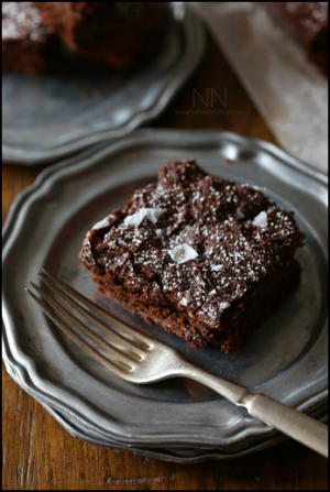 Dark Chocolate Yogurt Brownies